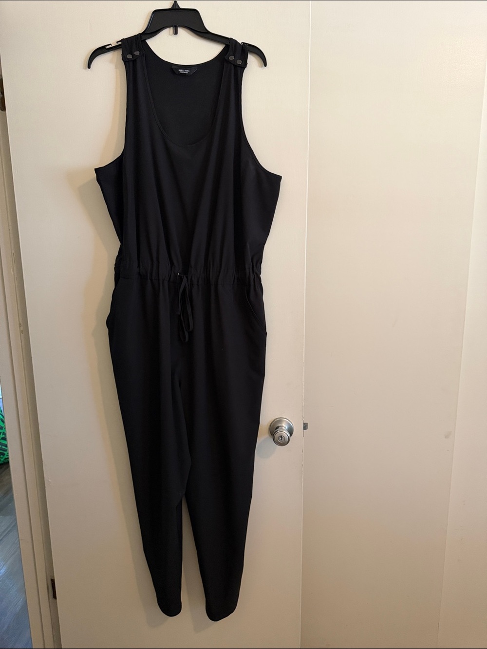 Simply Vera Vera Wang Black Sleeveless Drawstring Jumpsuit